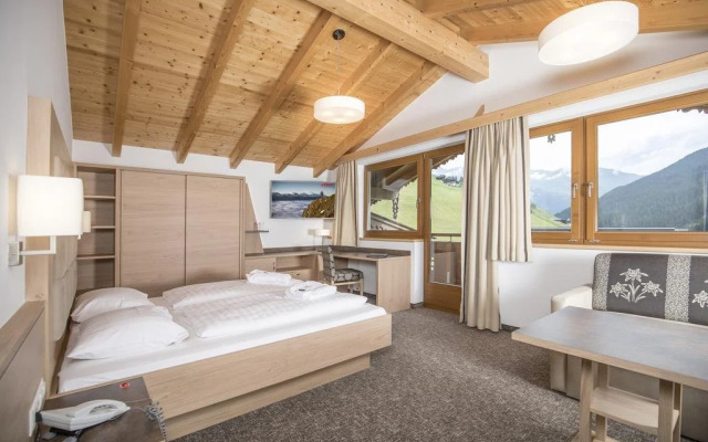 Hotel Eden