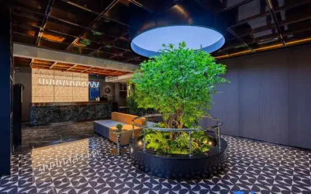 Ningbo Guanzhi M Hotel (Fubang Plaza Changjiang Road Subway Station)