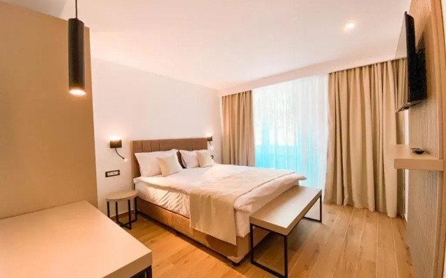 Hotel Corina