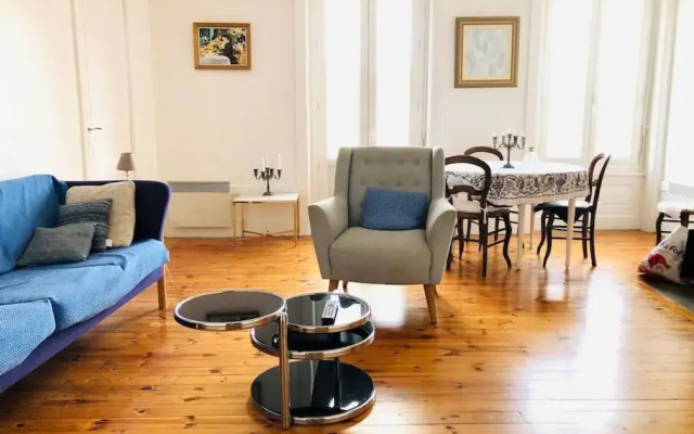 Le Cheylard, appartement spacieux et lumineux