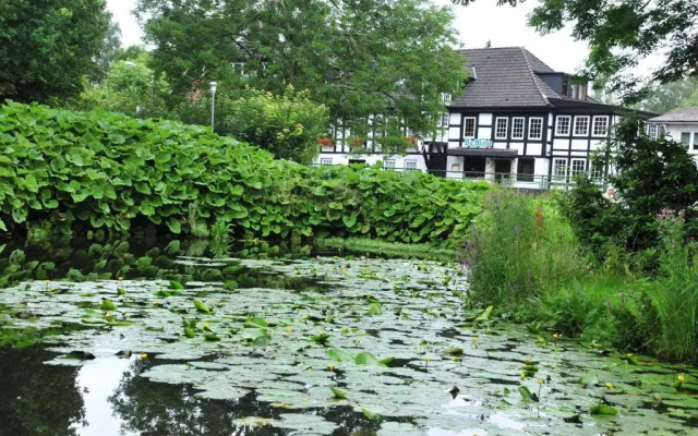 AKZENT Hotel Zur Wasserburg , bed & breakfast