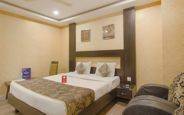 OYO 10168 Hotel AVS Sweet Magic