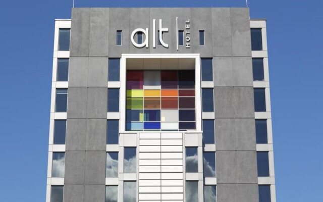 Отель Alt Hotel Toronto Airport Канада, Миссиссауга - отзывы, цены и фото номеров - забронировать отель Alt Hotel Toronto Airport онлайн вид на фасад