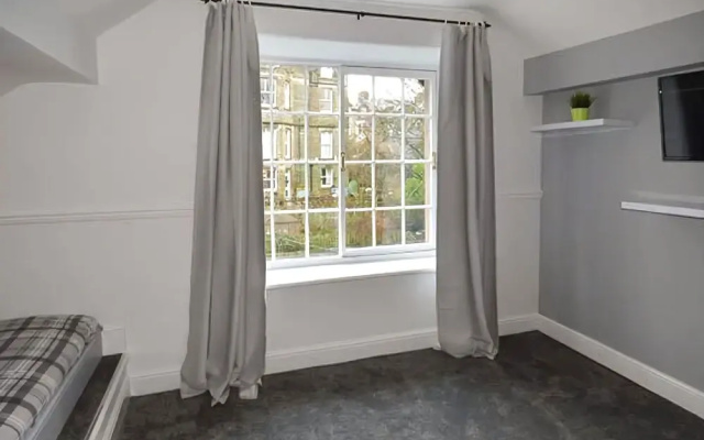 Flat 13 Sandringham Court
