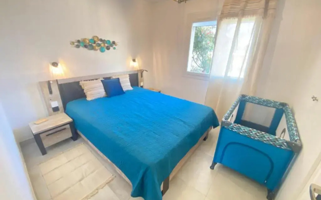 Somptueux appartement rénové en bord de mer