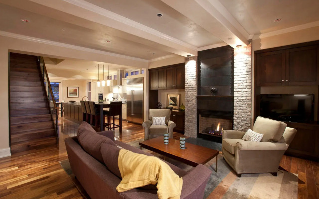 Element 52, Auberge Collection