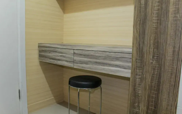 Tranquil 2Br At Green Pramuka City Apartment