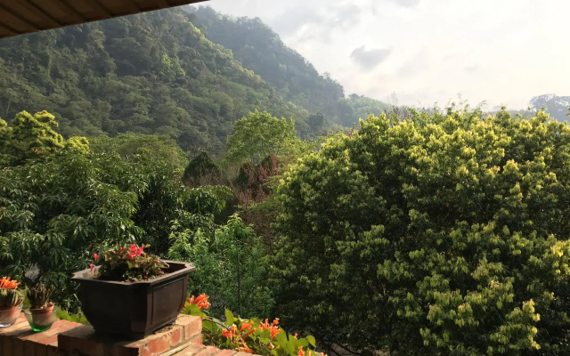 Xianshan Village