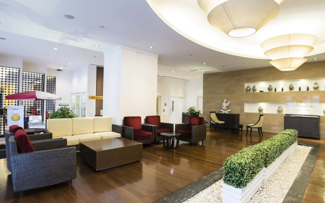 The Narathiwas Hotel & Residence Bangkok