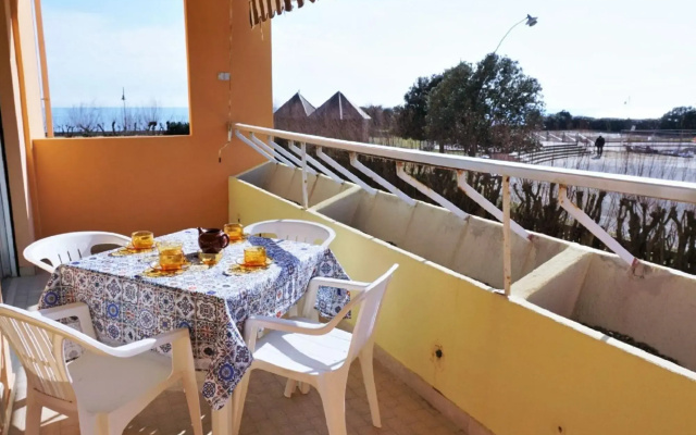 Amazing apartment in Porto Santa Margherita with garden