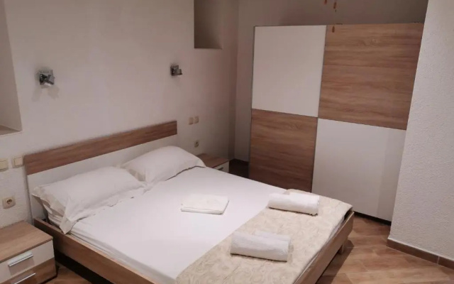 Apartments Tone & Tonica