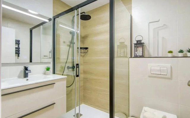 Apartment Near Playa De Roses Beach