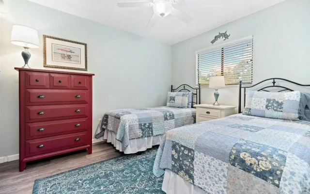 Fiddler's Cove 7L by Hilton Head Retreats