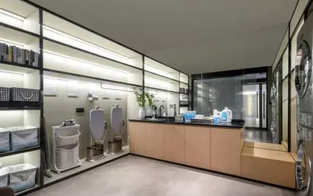 Atour Hotel Taizhou Jiaojiang Xueyuan Road