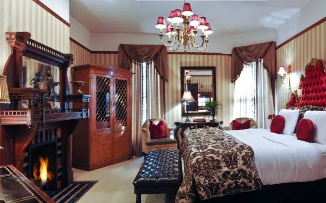 Baker House Hotel