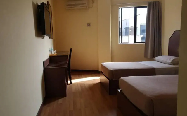 Urban Hotel