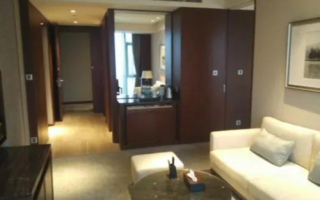 Zhongjian Yanqi Lake View Hotel