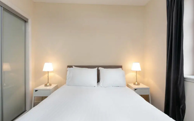 Elliot Suite No15 – Donnini Apartments