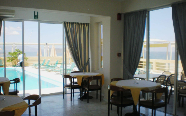 Top Hotel