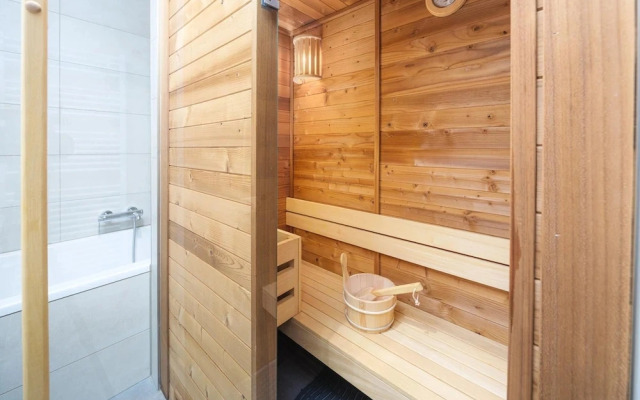 Beachfront Apartment for Four in Workum