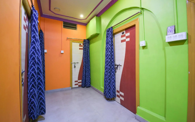 SPOT ON 67631 Maa Tara Guest House