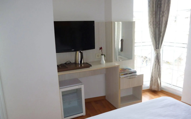 FS Old City Hotel