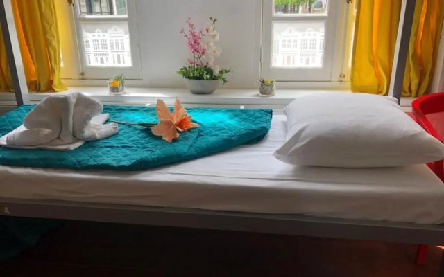 Space Hostel