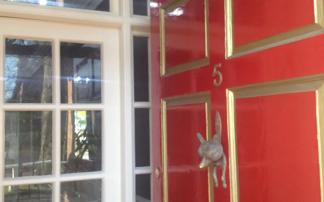 Sir William Fox Hotel