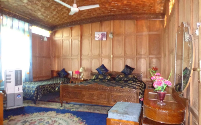 De Laila Houseboats Srinagar