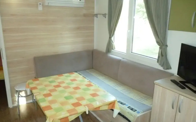 Mobile Home Pisak-directly on the Pebble Beach