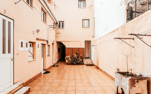Studio S Jos By Gt House