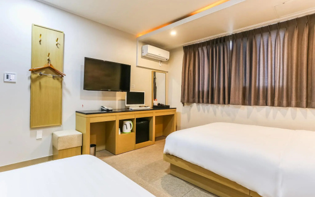 Aliba Hotel
