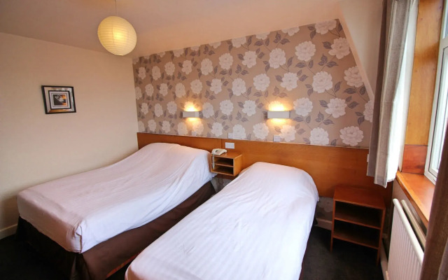 Headlands Hotel