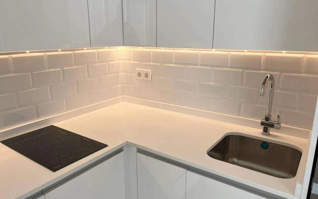 Bernabeu/ C.Universitaria Apartments