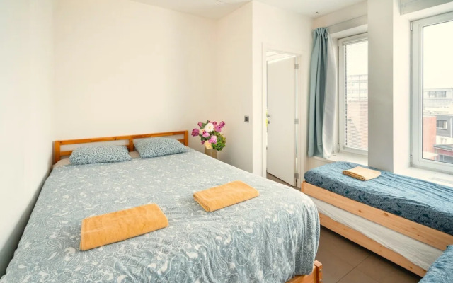 Antwerp Central Apartment for 7