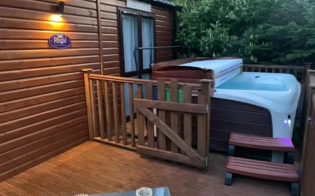 Stunning 3-bed Lodge in Windermere