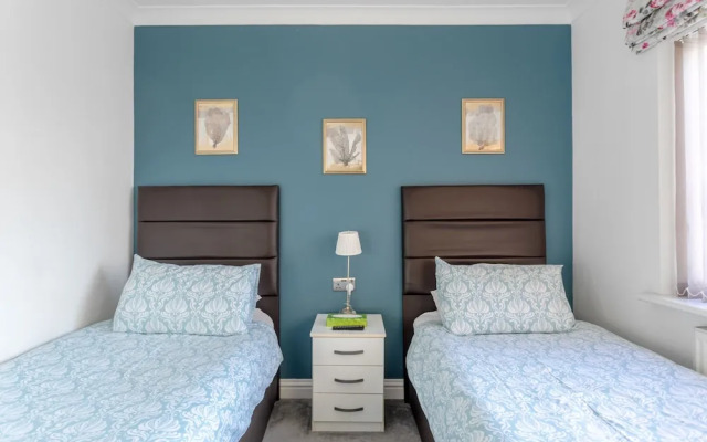 Room-apple House Wembley Twin Room Share