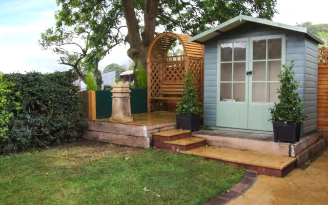 Ashes Lodge