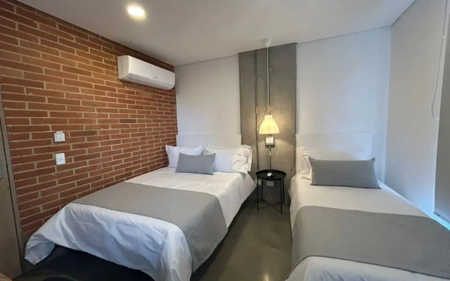 Akela 30 Hotel