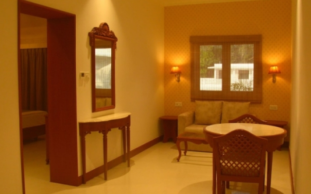 Royal Chandela