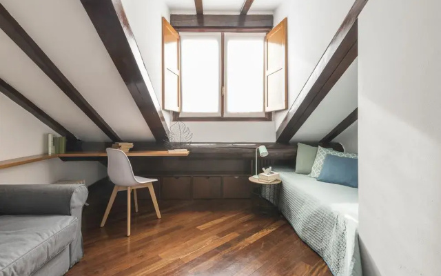 Porta Ticinese – RentClass Mansarda
