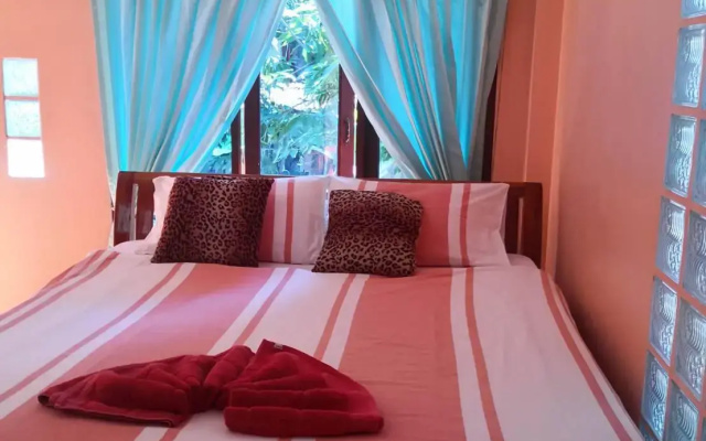 Black Marine Guest House
