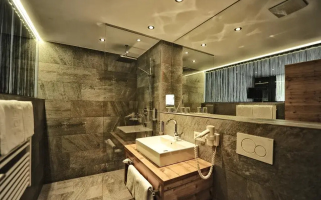 alpslodge Hotel Garni
