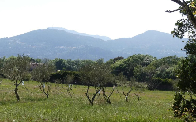 Le charme d'une vieille bastide provençale