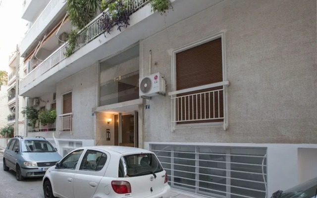 Acropolis Amarisia's House by GHH