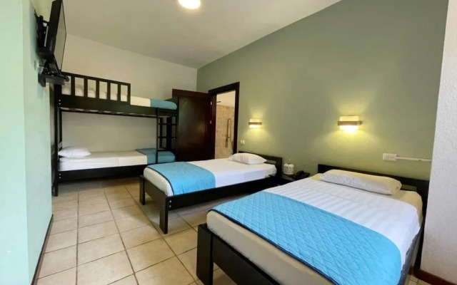 Terrazas del Caribe Hotel