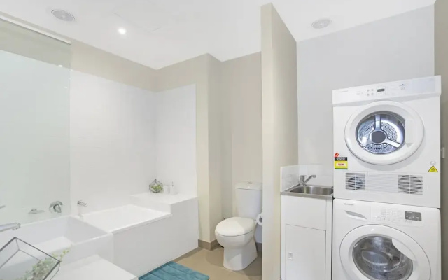 ViQi By Astra Apartments