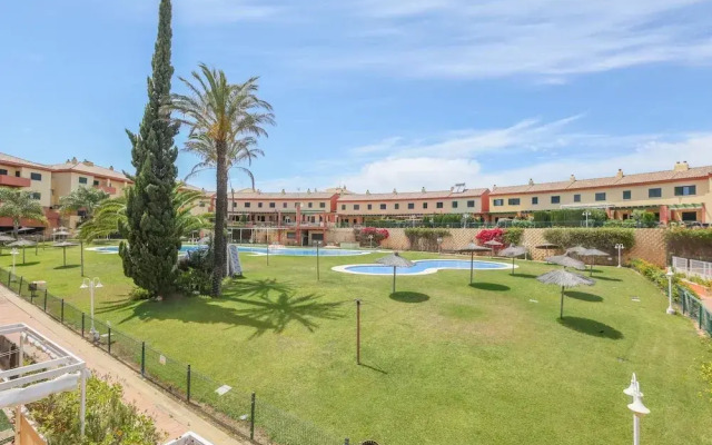 Las Cumbres in Islantilla