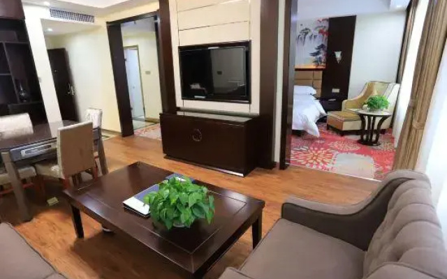 Chunjiang Holiday Hotel