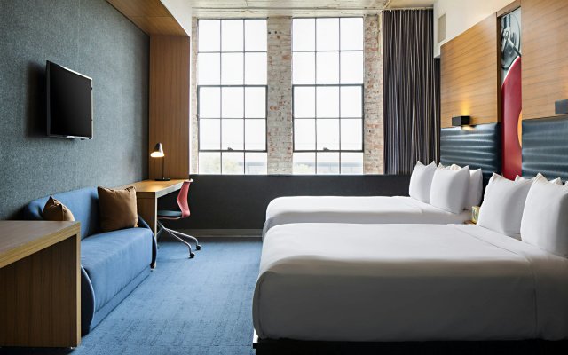 Aloft Dallas Downtown